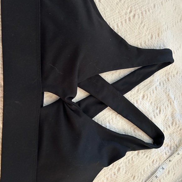 Other - Black Strappy Sports Bra
